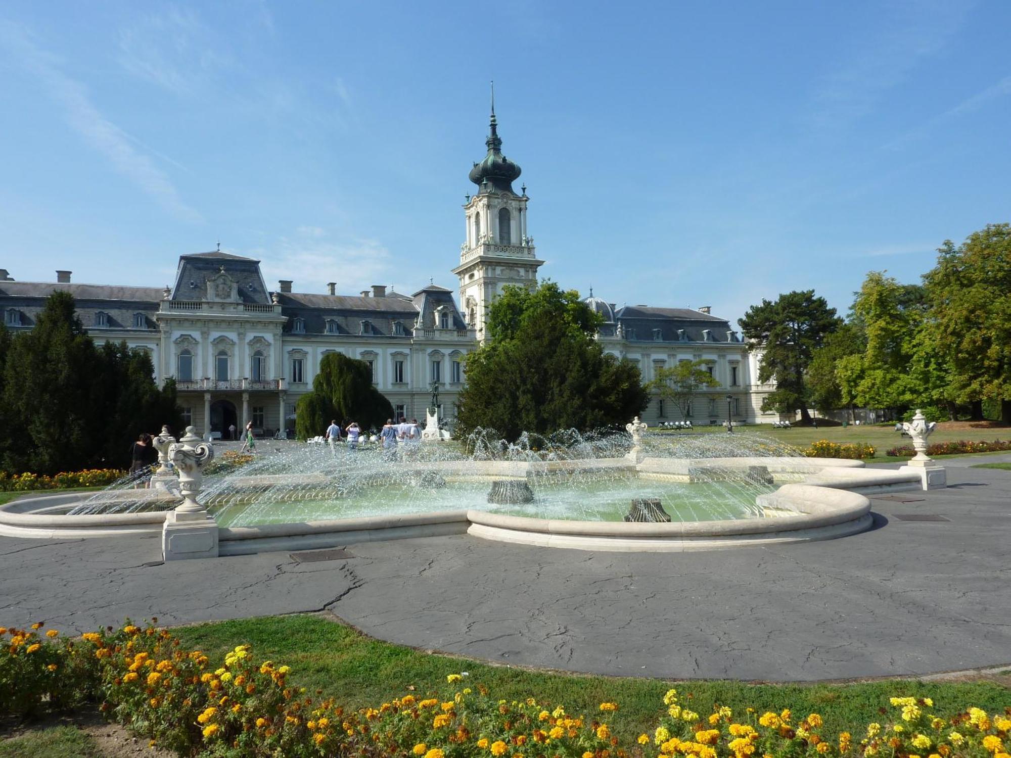 Hotel Ilona Kis Kastély Panzió à Keszthely Extérieur photo