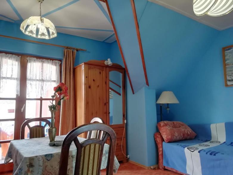 Hotel Ilona Kis Kastély Panzió à Keszthely Extérieur photo
