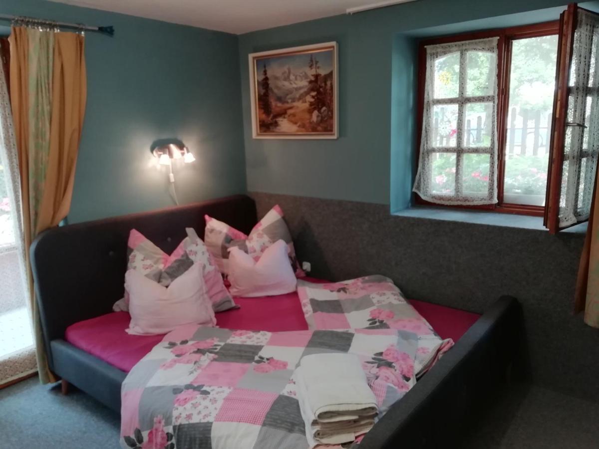 Hotel Ilona Kis Kastély Panzió à Keszthely Extérieur photo